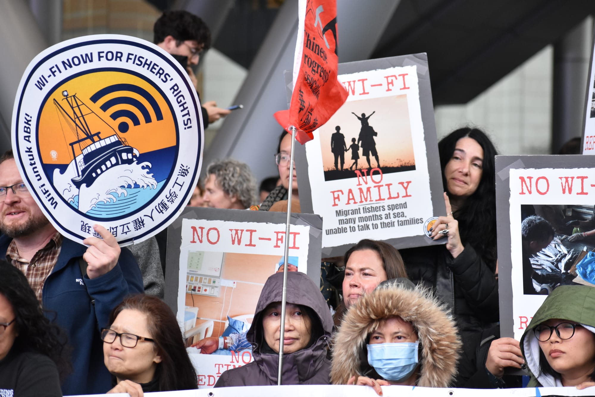 'They Sometimes Worry That I’m Dead Already:' Deep-Sea Fishers Fight for Wi-Fi