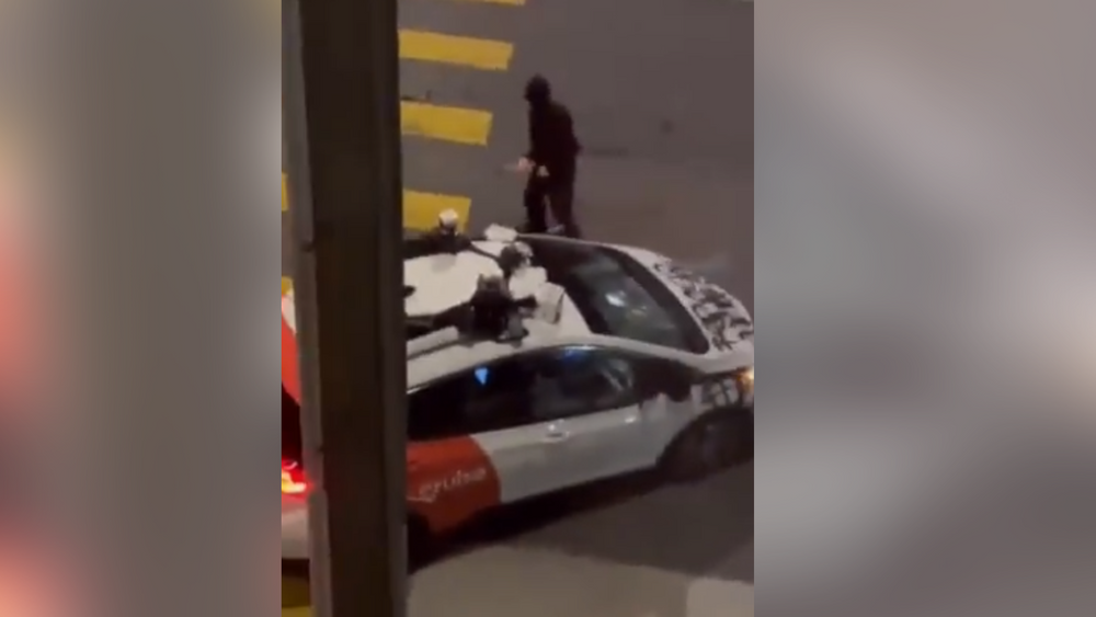 Masked Man Filmed Smashing San Francisco RoboTaxi With Hammer