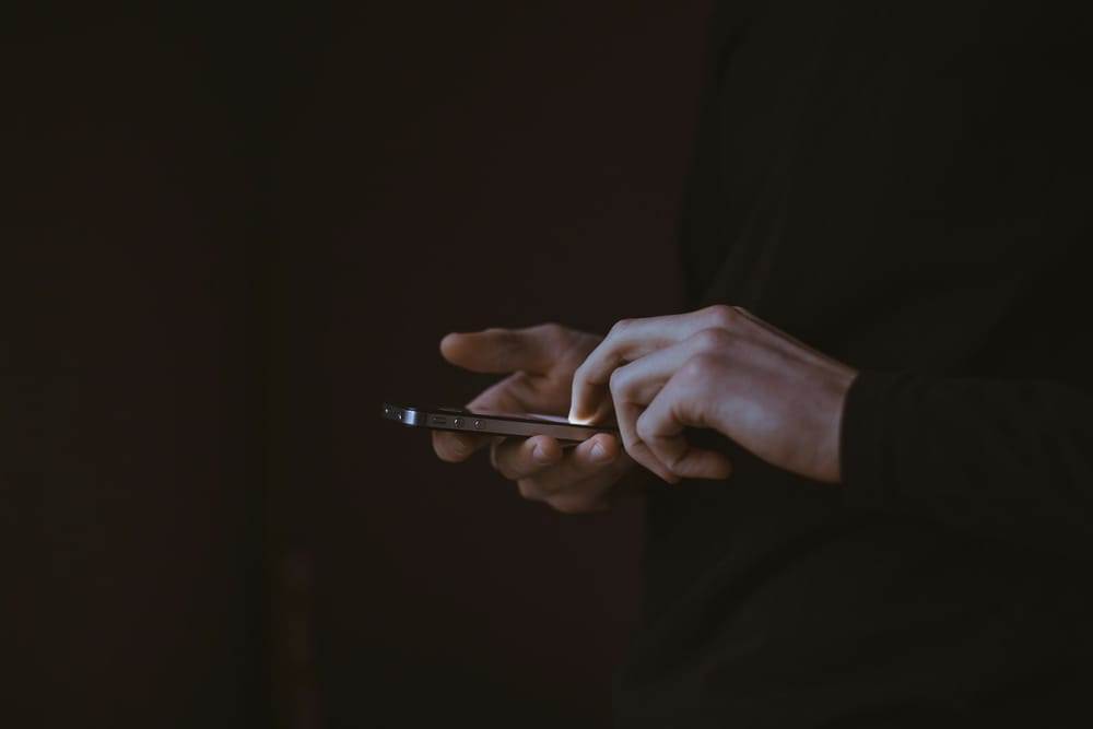 Cyber Official Speaks Out, Reveals Mobile Network Attacks in U.S.