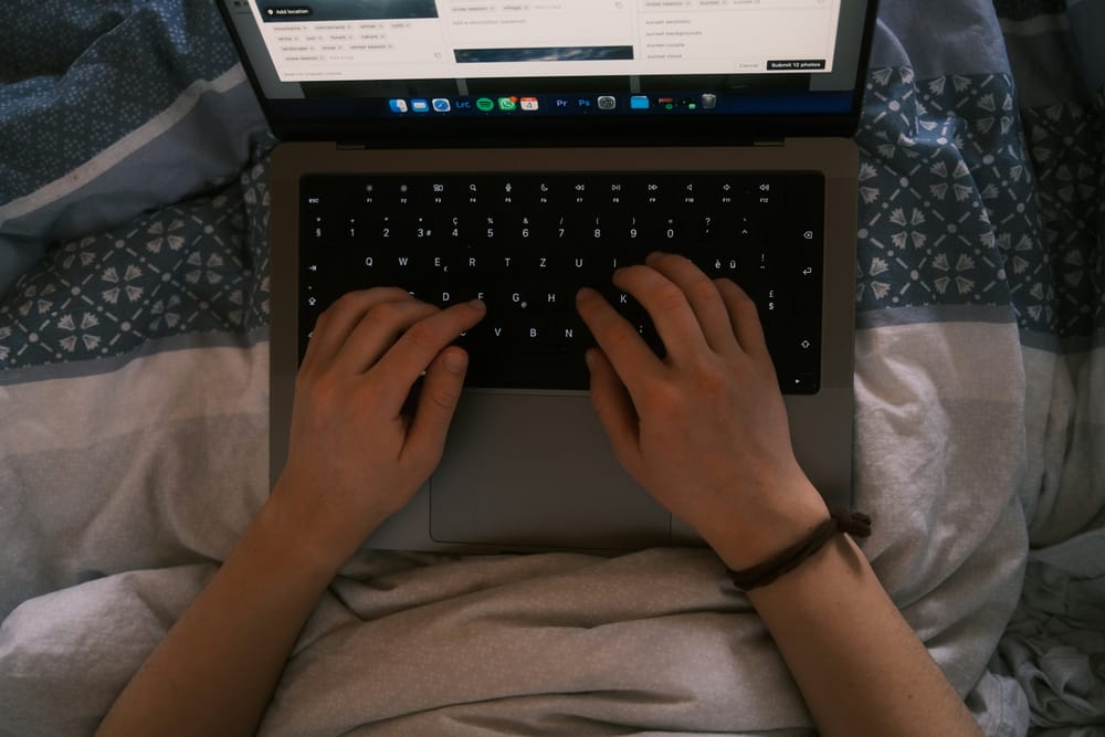 Kansas Mom Sues Porn Sites Because Her Son Visited Chaturbate 30 Times
