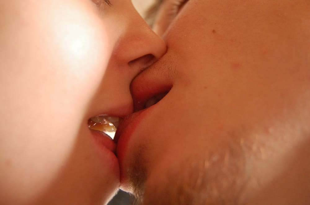 Scientists Discover the Origin of Kissing — And It’s Not Human