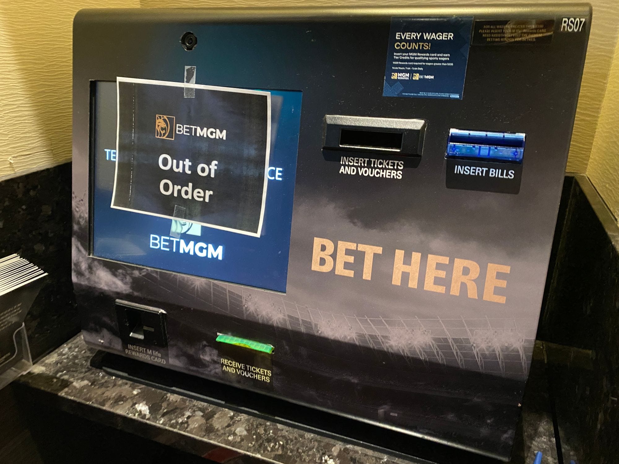 Betting machine.