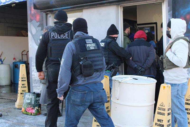 We're Publishing Our ICE Reporting In Spanish