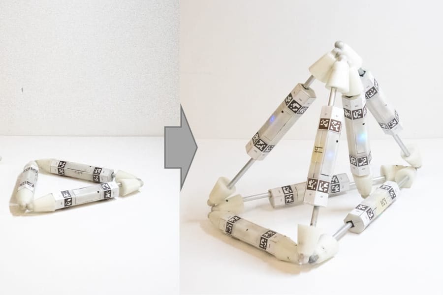 Pentagon Funded Experiment Develops Robots that Change by ‘Consuming’ Other Robots