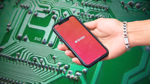 I Tried a Bot That Swipes Tinder For Me