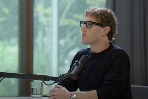 Mark Zuckerberg Thinks You Don't Have Enough Friends and His Chatbots Are the Answer